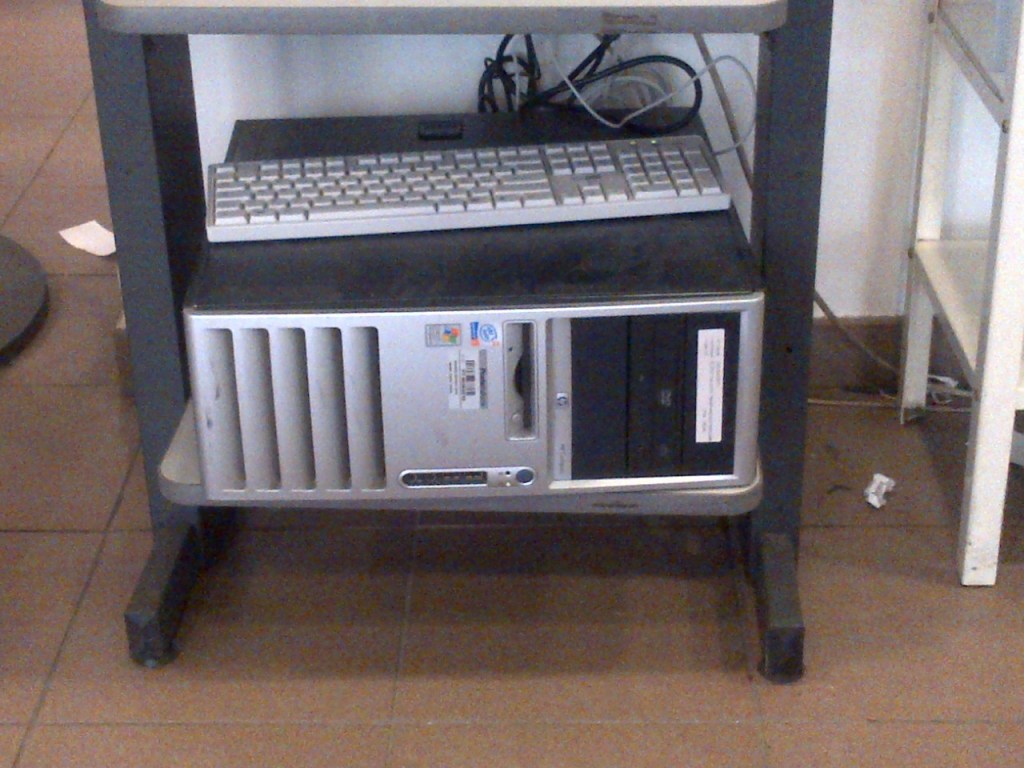 PC incustodito in un ufficio pubblico